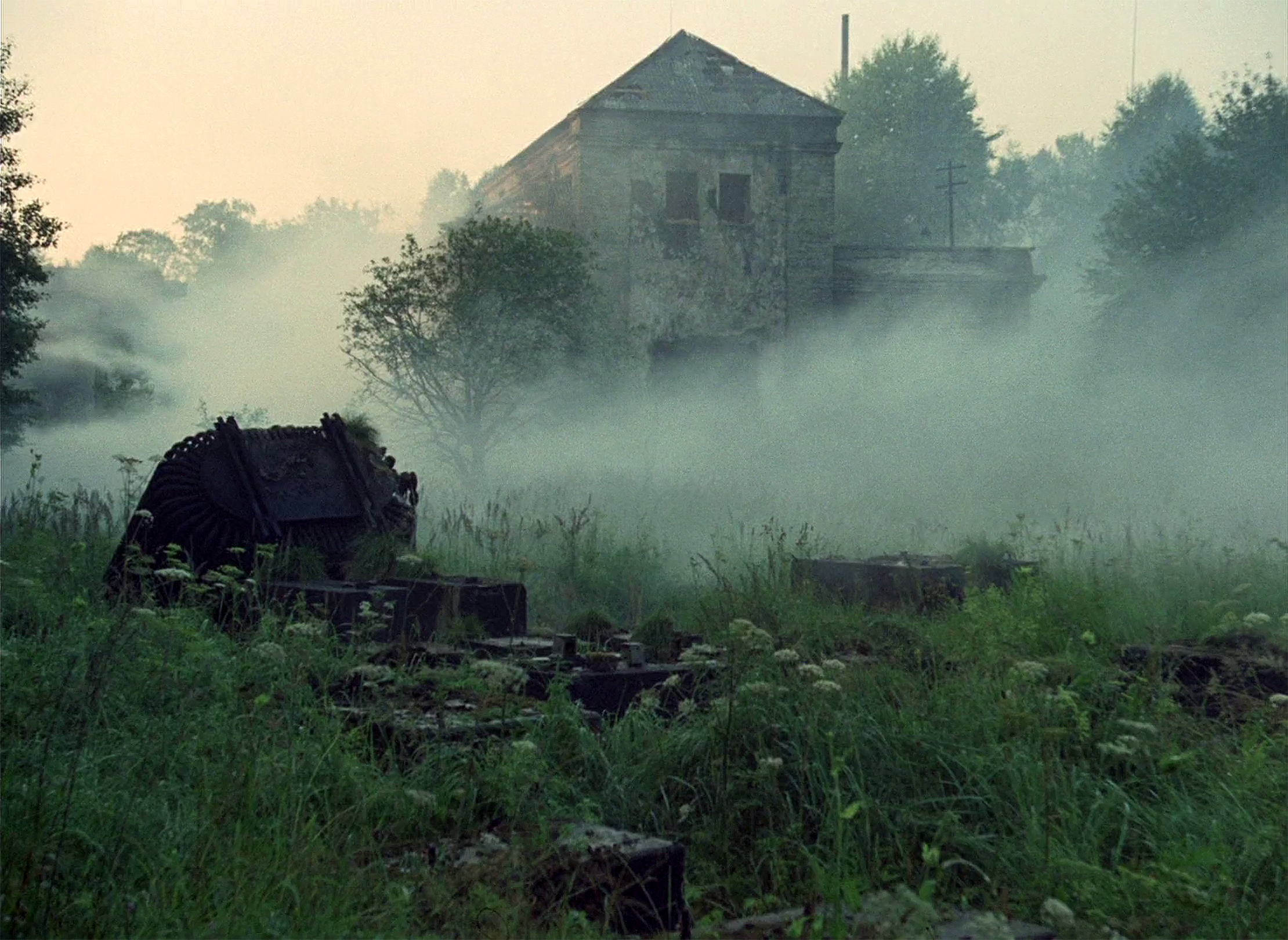 Сталкер тарковский. Сталкер фильм 1979. Андрей Тарковский сталкер. Сталкер Тарковский 1979.