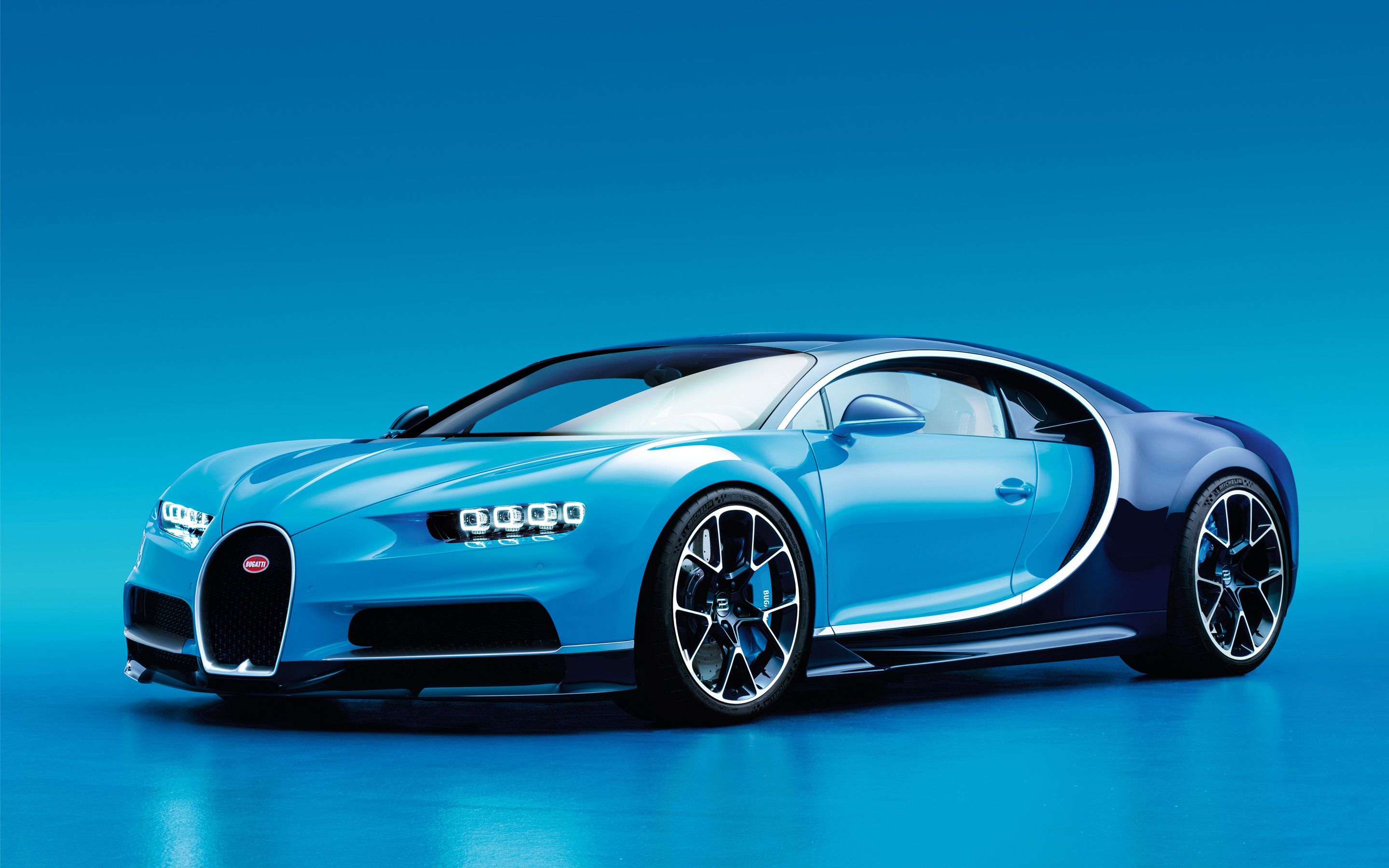 Blue Bugatti Chiron Wallpaper