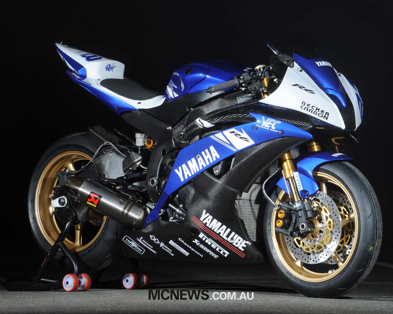 Yamaha R6 Wallpaper HD