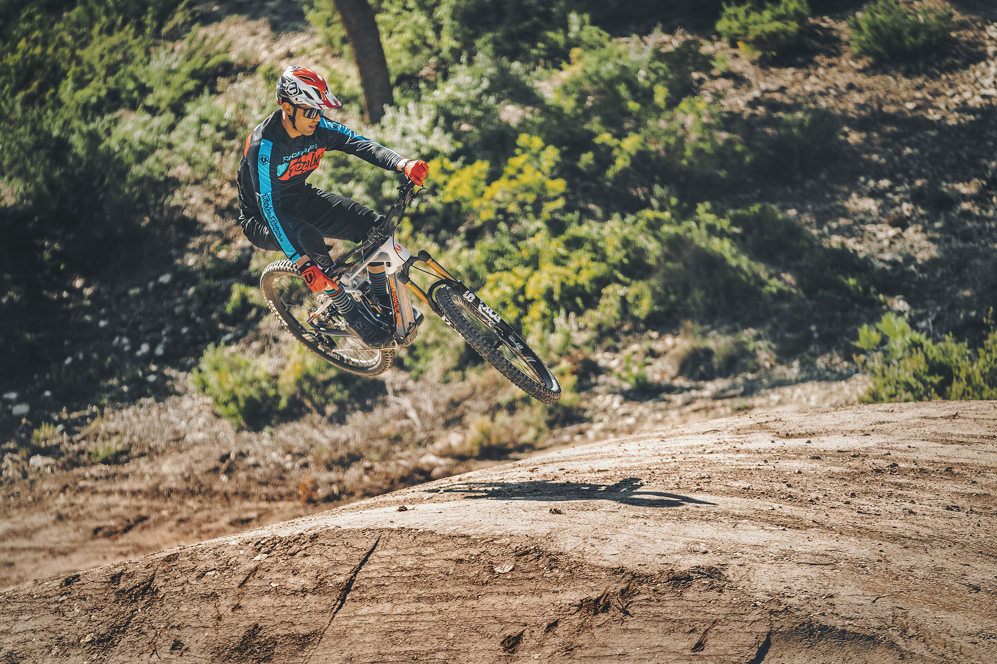 MONDRAKER AND TROY LEE DESIGNS HAVE JOINED FORCES