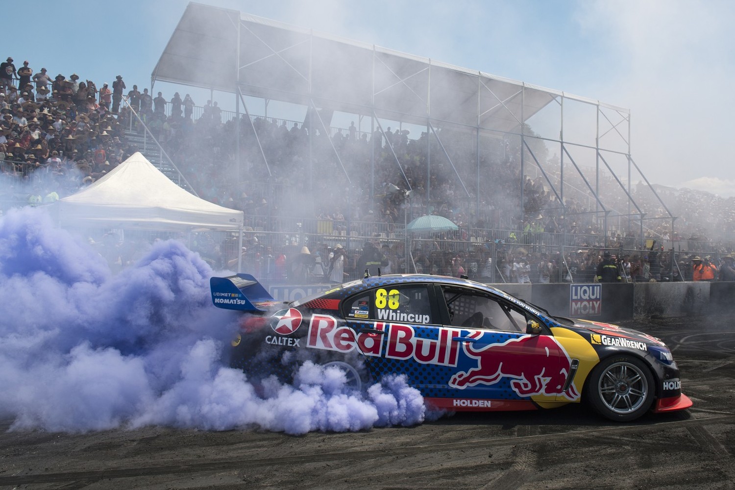 On this day: Whincup shreds Summernats