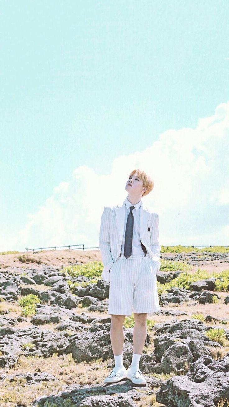 ボード「BTS ♡」のピン