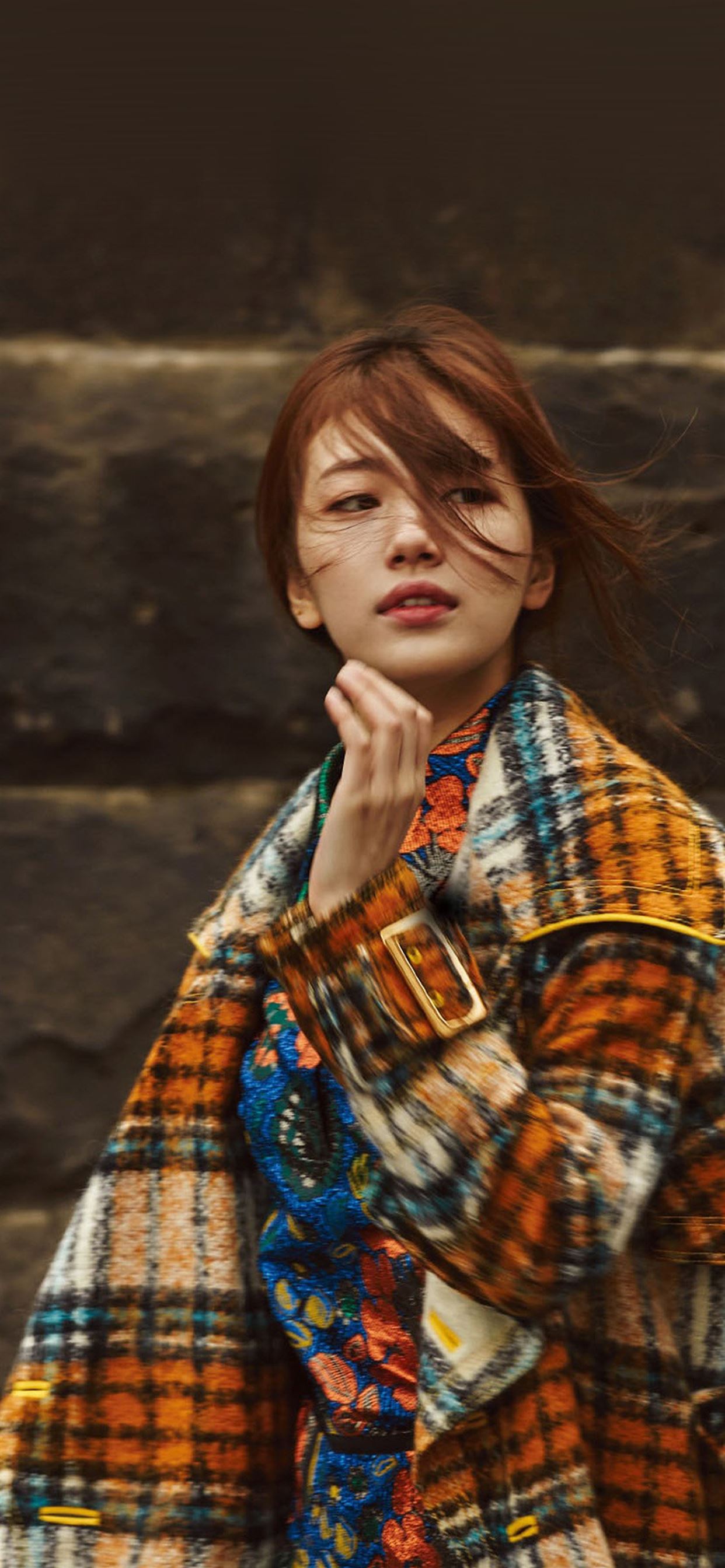 Suji Girl Walking Fall Kpop Asian iPhone X Wallpaper Free Download