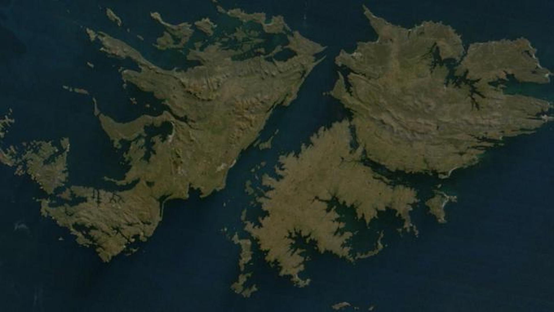 June: National Day of Affirmation of Argentina's Rights over the Malvinas, South Georgias and South Sandwich Islands, including the surrounding Maritime Areas. Ministerio de Relaciones Exteriores, Comercio Internacional y Culto