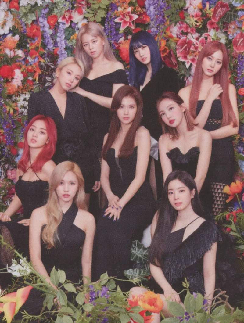 TWICE 2nd full album 'Eyes wide open' Photobook (All Versions) [SCANS]