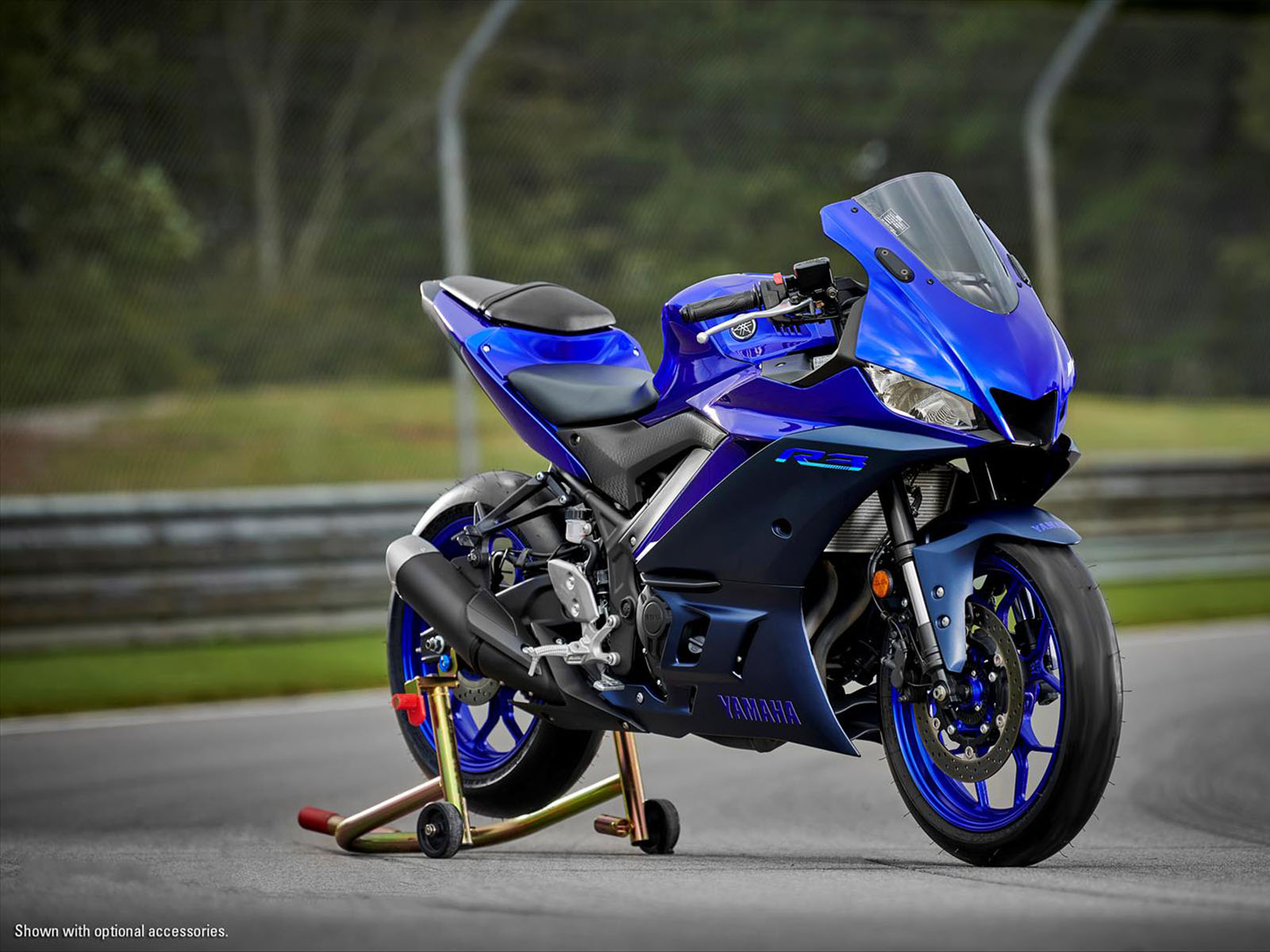 Test Ride: 2019 Yamaha YZF-R3