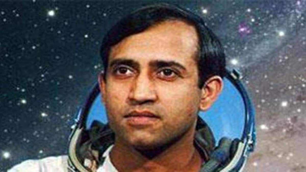 The man who experimented with Yoga in space: Facts on inspiring space whiz Rakesh Sharma Today News