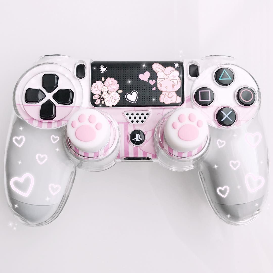 Likes, 6 Comments ♡ MOMO ♡ On Instagram: “My Pink Momo Fied Dualshock 4 ”. Video Game Room Design, Gamer Room, Cute Games