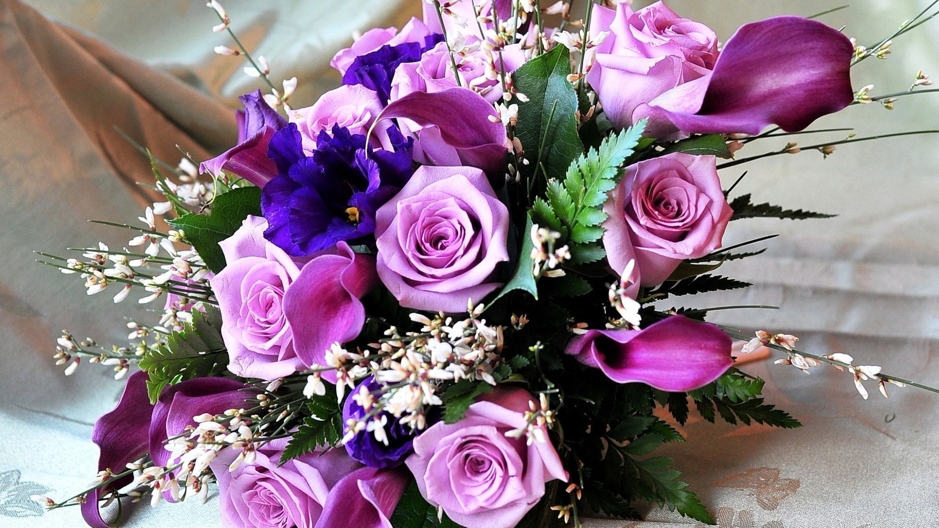 Picture of Beautiful Bouquets of Flowers. 80 Pieces of Stunning Photo