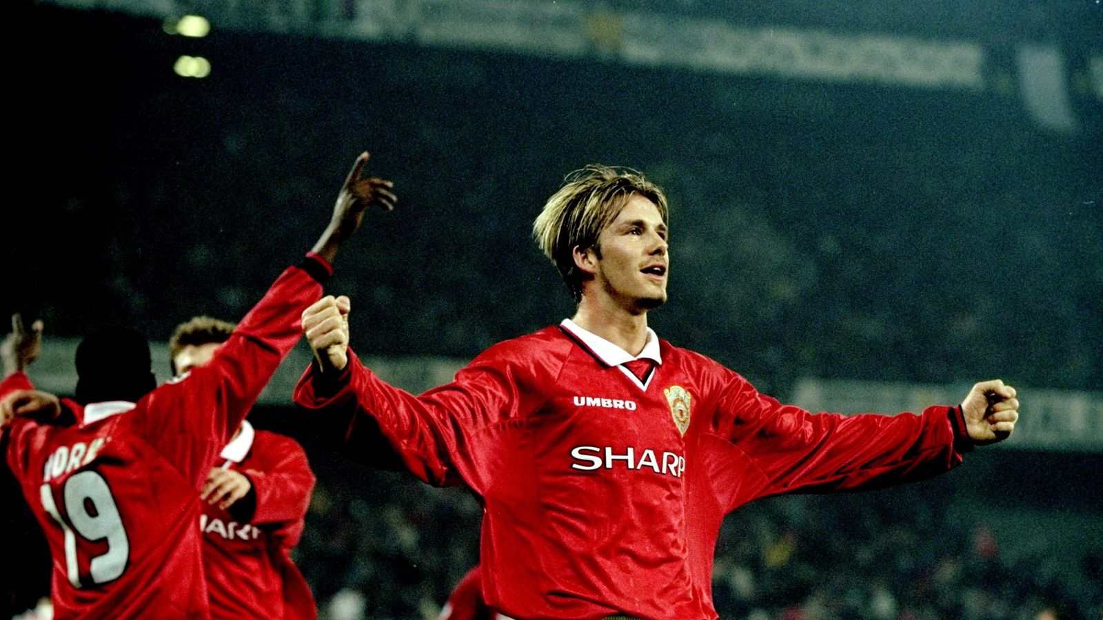 David Beckham Manchester United Wallpaper Free David Beckham Manchester United Background