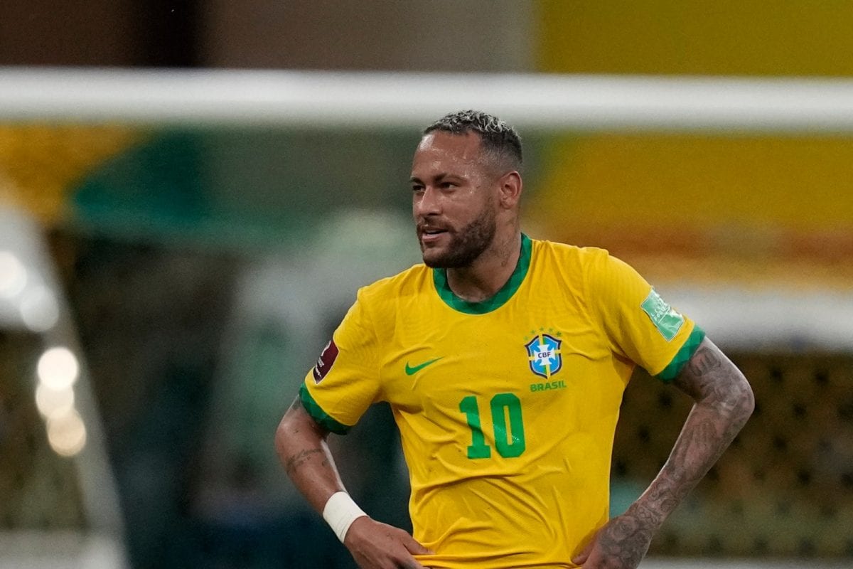 Neymar's Brazil Teammates Urge Him to Continue at National Team Even Past World Cup