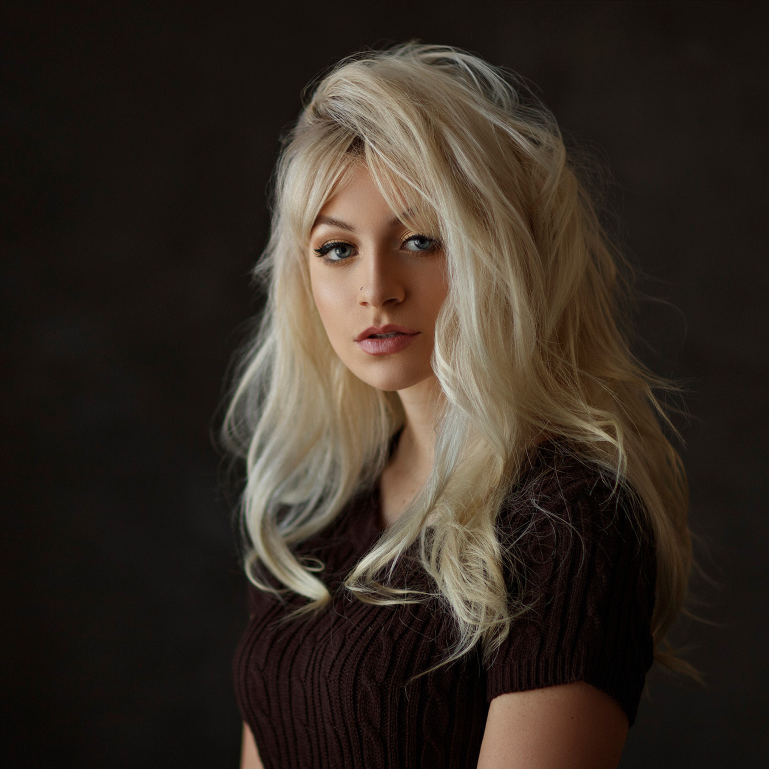 Blue Eyes Blonde iPad Pro Retina Display HD 4k Wallpaper, Image, Background, Photo and Picture