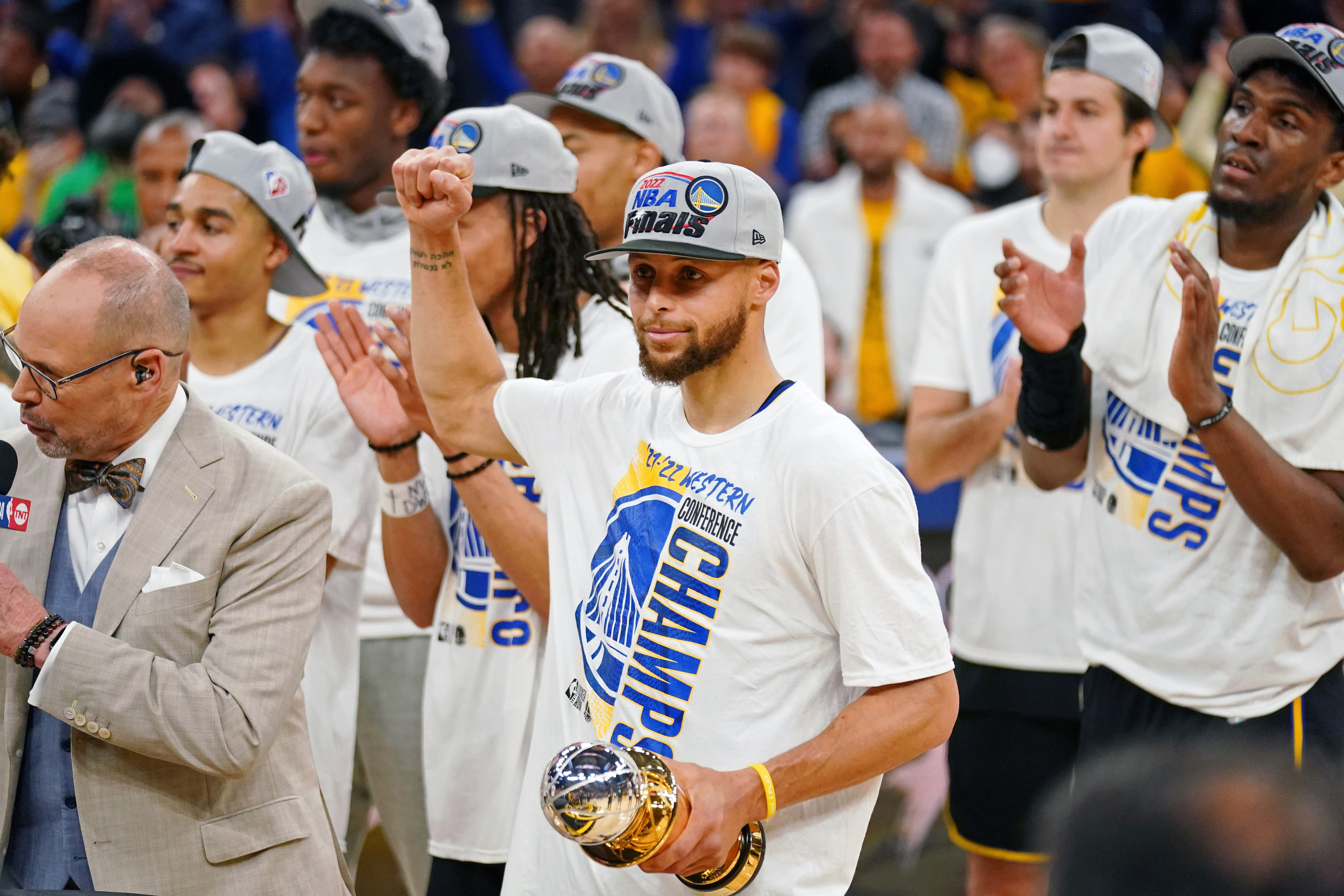 Warriors advance to NBA Finals; Stephen Curry brings home WCF MVP
