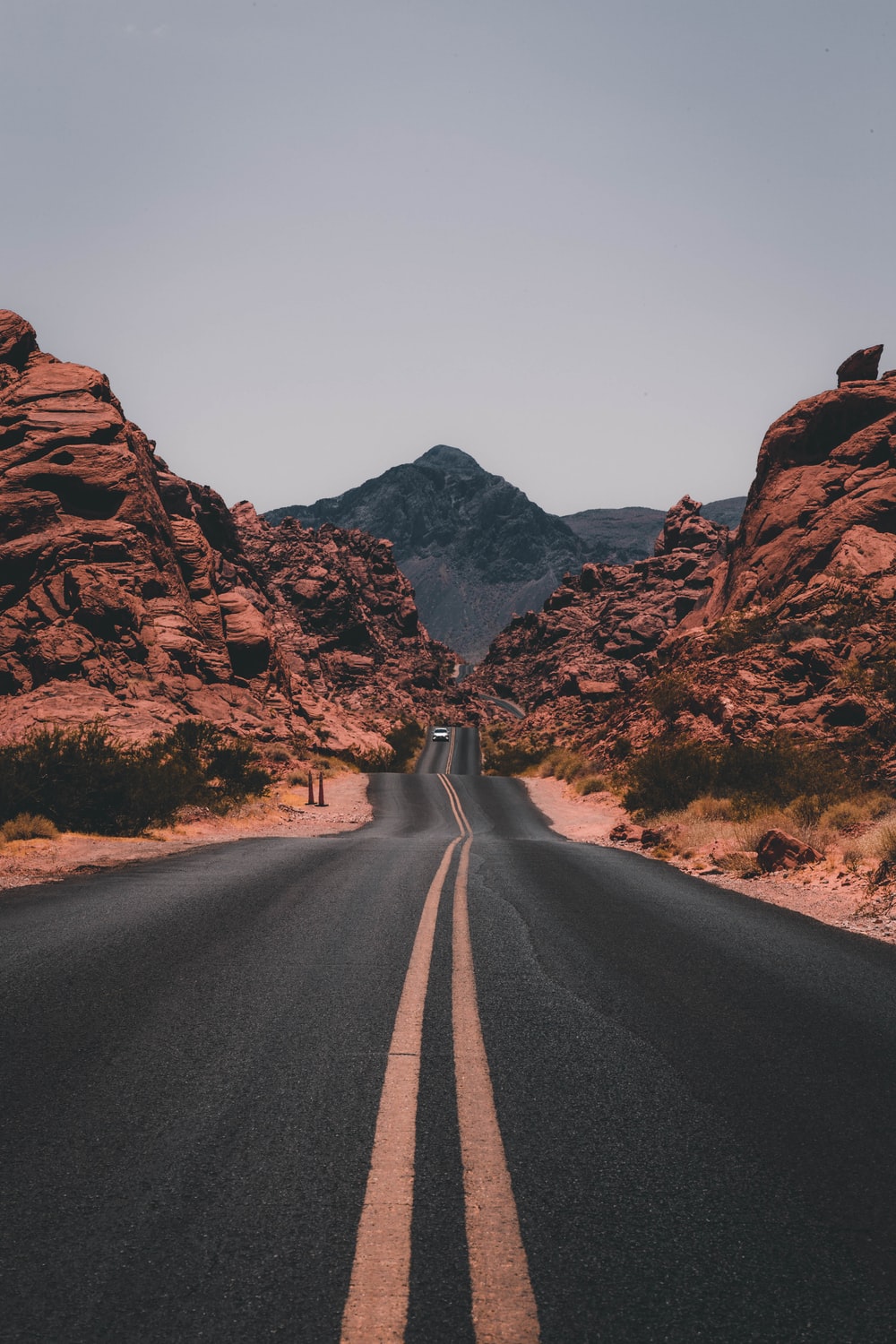 Best Empty Road Picture [HD]. Download Free Image