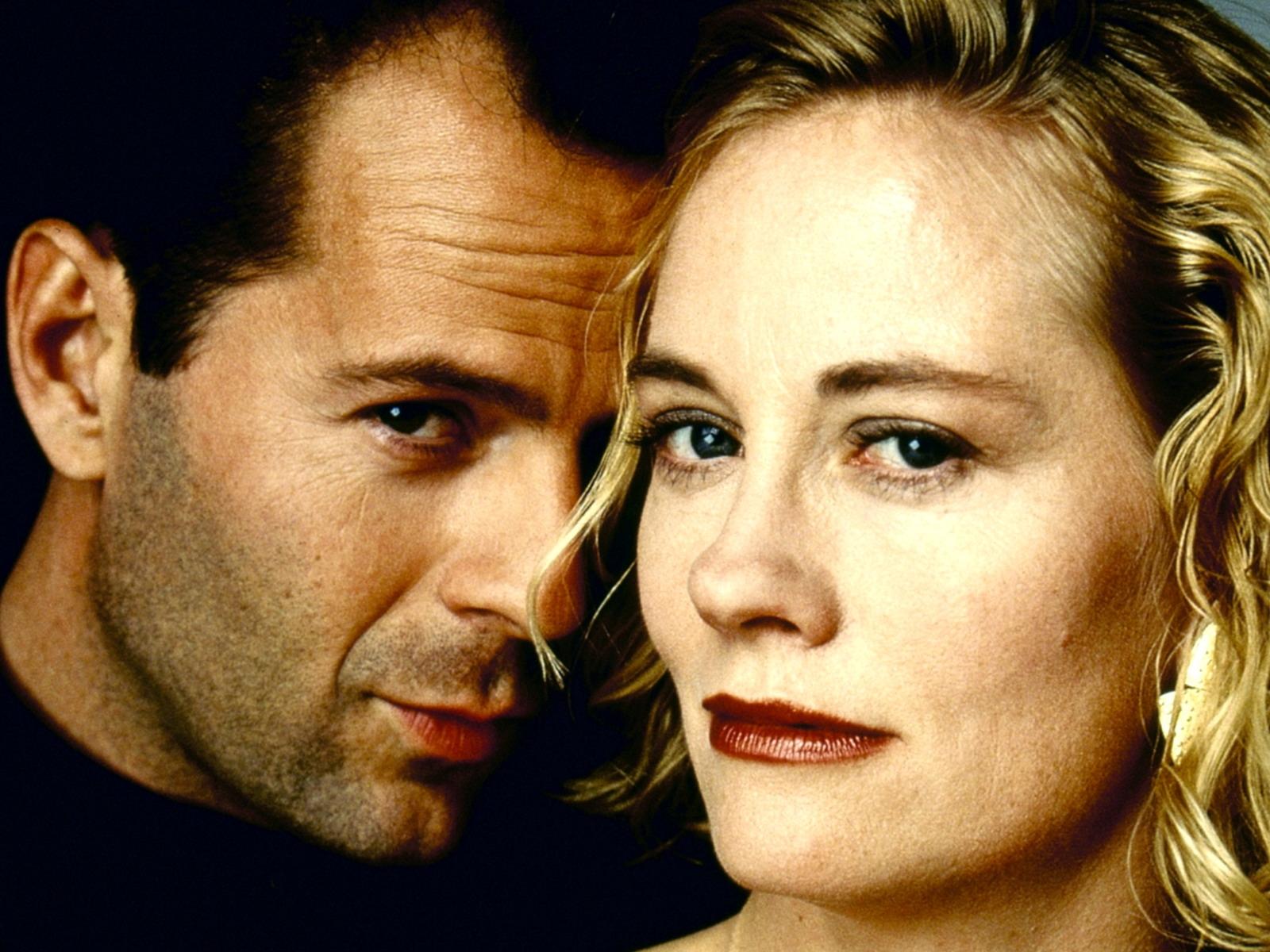 Desktop Wallpaper Moonlighting Bruce Willis Movies