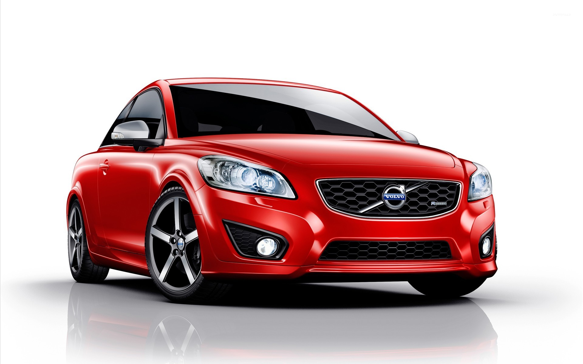 Volvo C30 R Design Wallpaper Wallpaper