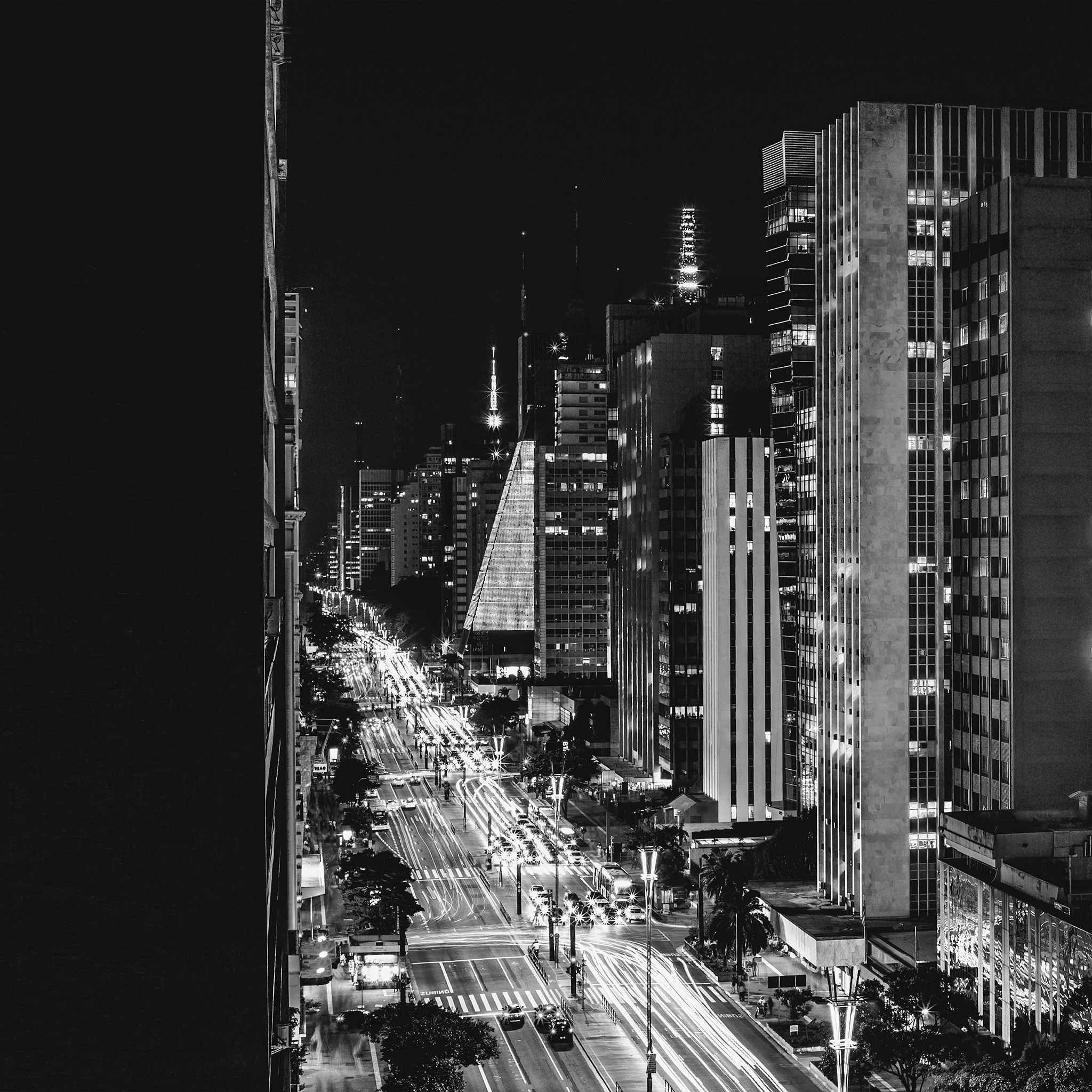 City Night View Urban Street Bw Dark Wallpaper