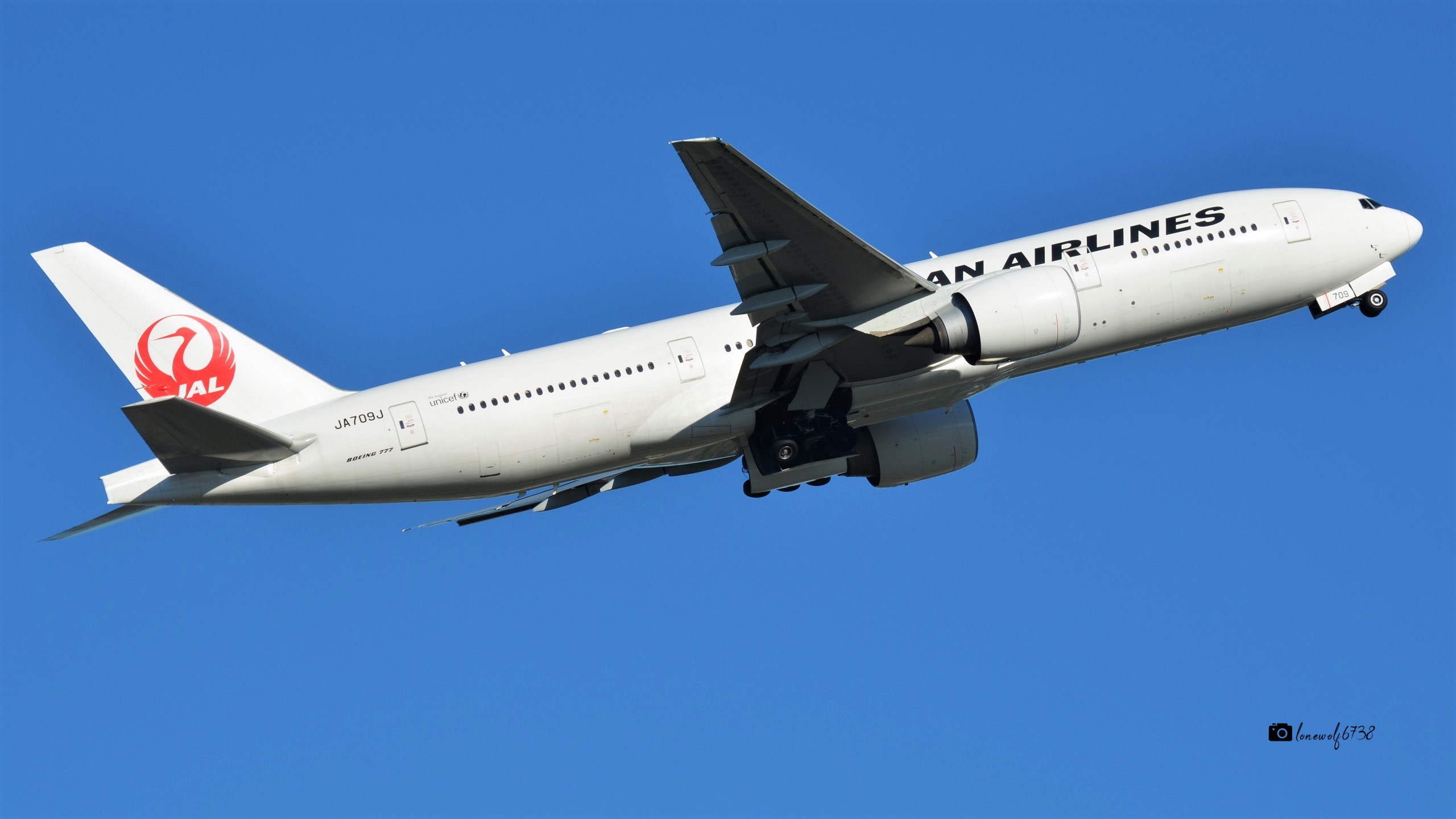 JA709J Japan Airlines Boeing 777 246(ER) Over Sydney Airport