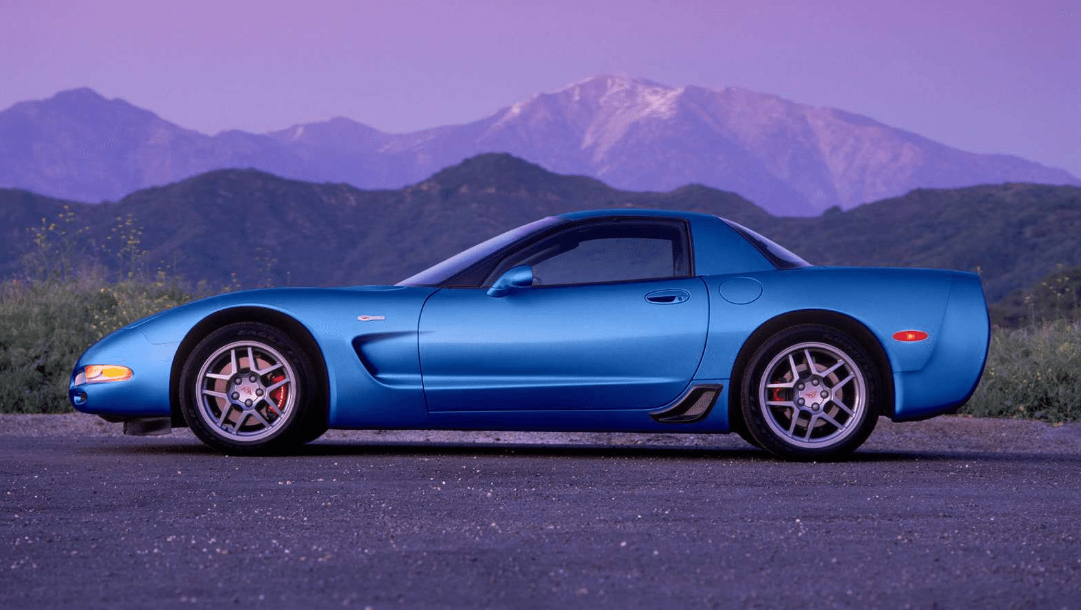 C5 Corvette. Image Gallery & Picture