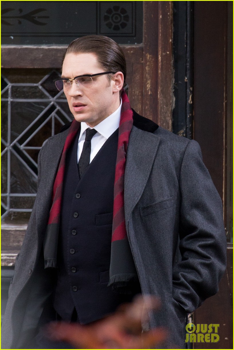 Tom Hardy Makes Us See Double as Kray Twins in 'Legend'!: Photo 3134503. Tom Hardy Picture