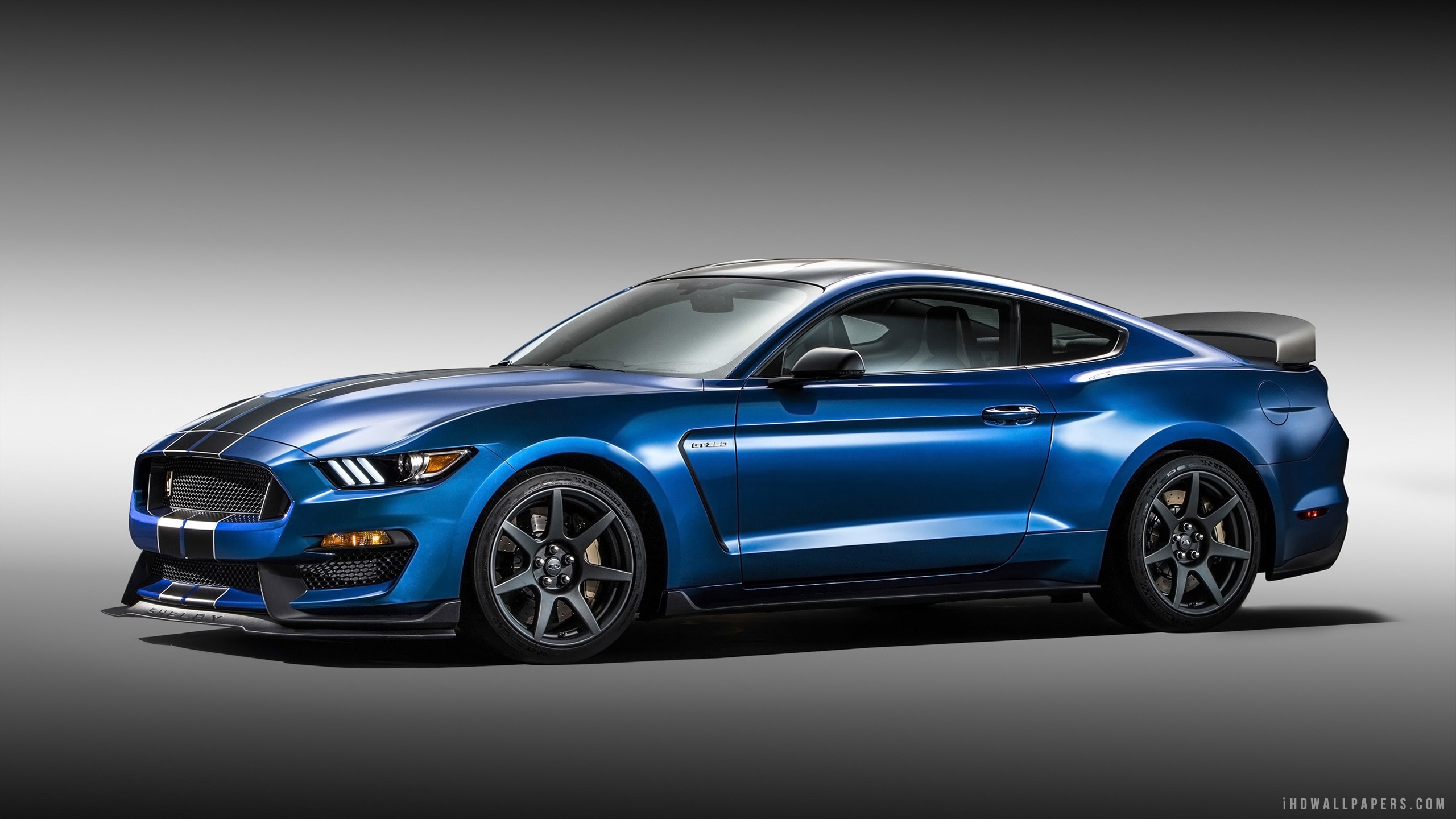 2016 Ford Mustang GT Wallpaper