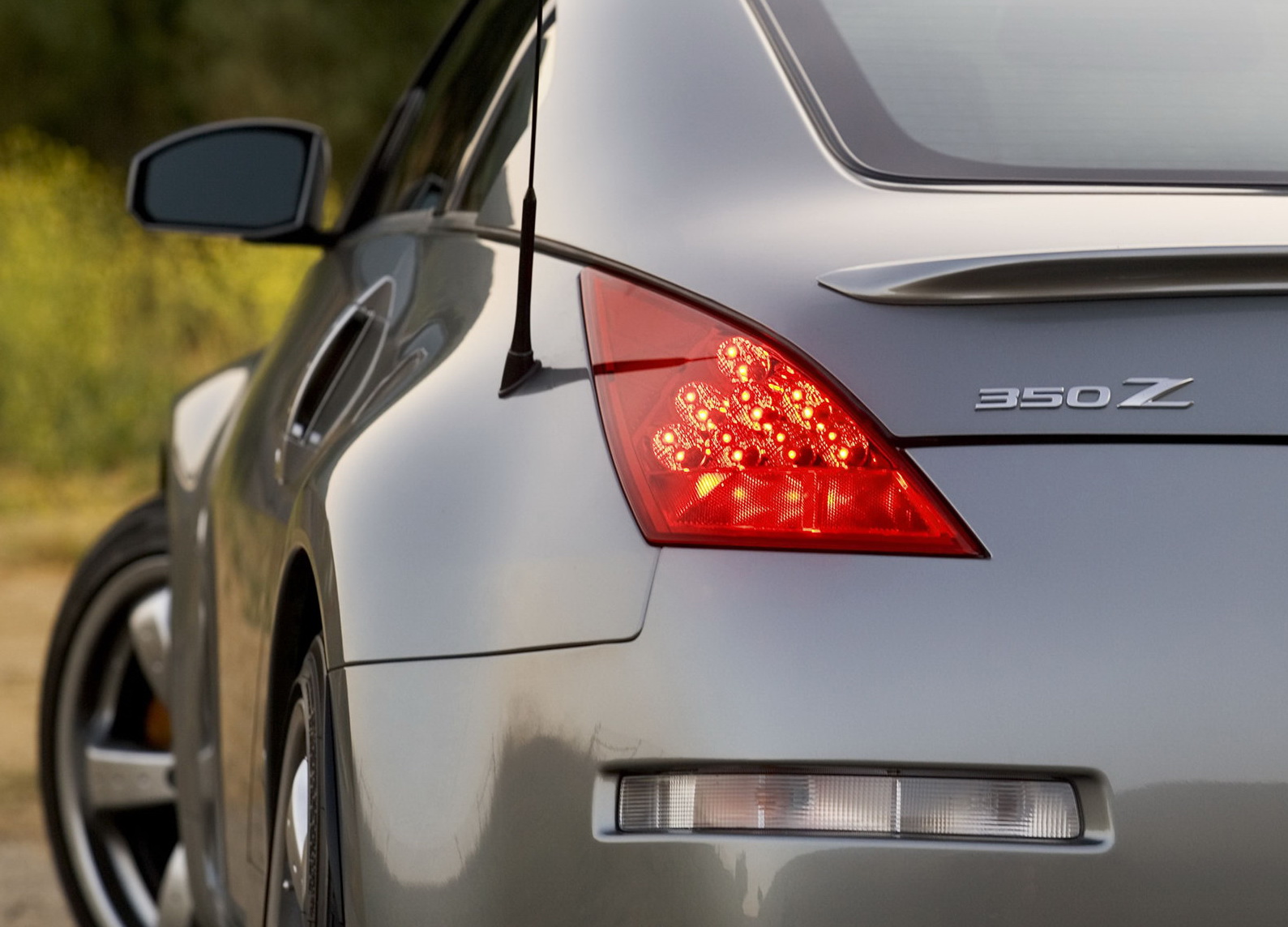 Nissan 350Z Wallpaper and Background Imagex1144