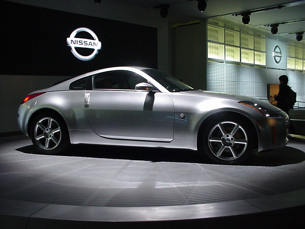 Review 2003 Nissan 350Z Touring