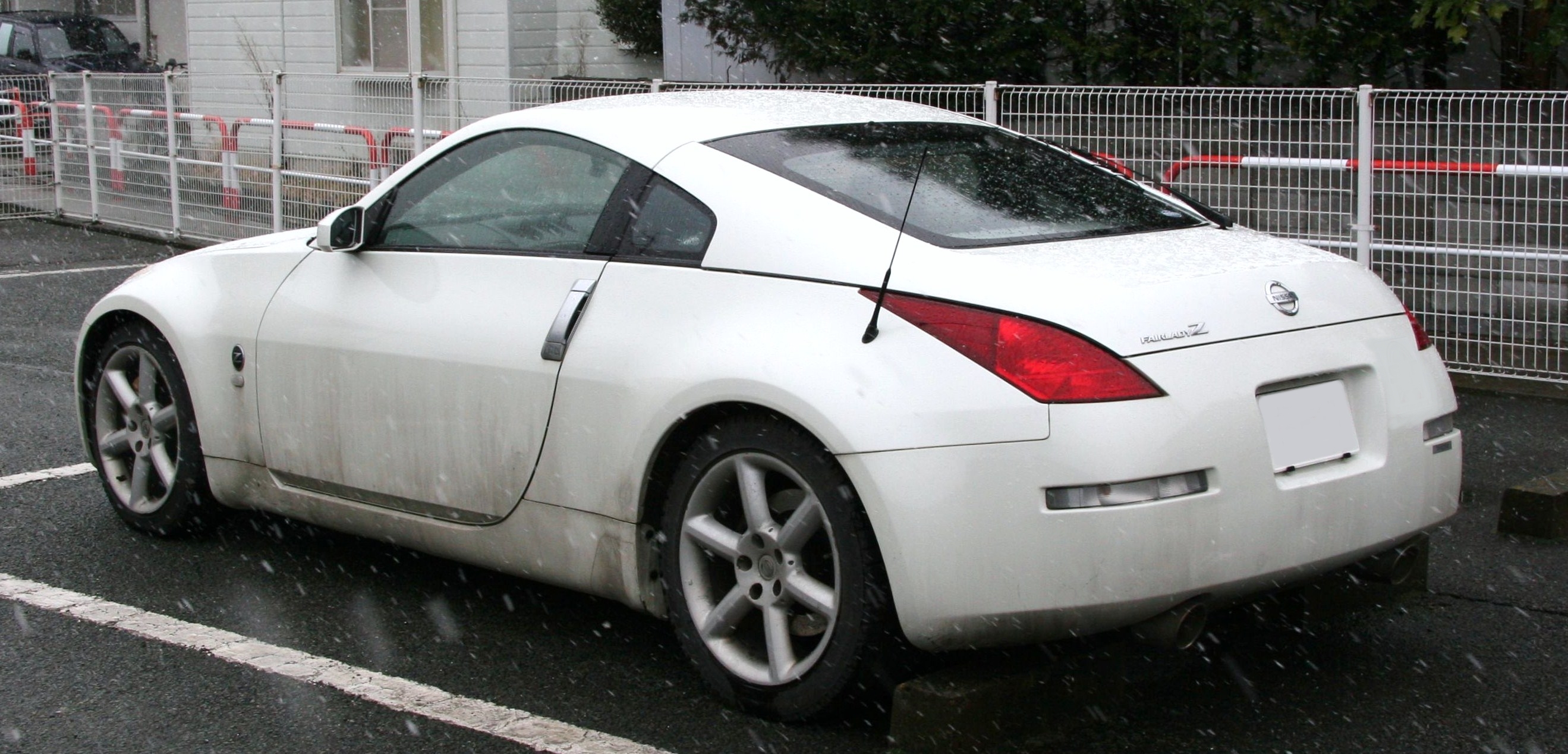 NISSAN FAIRLADY Z Z33 02