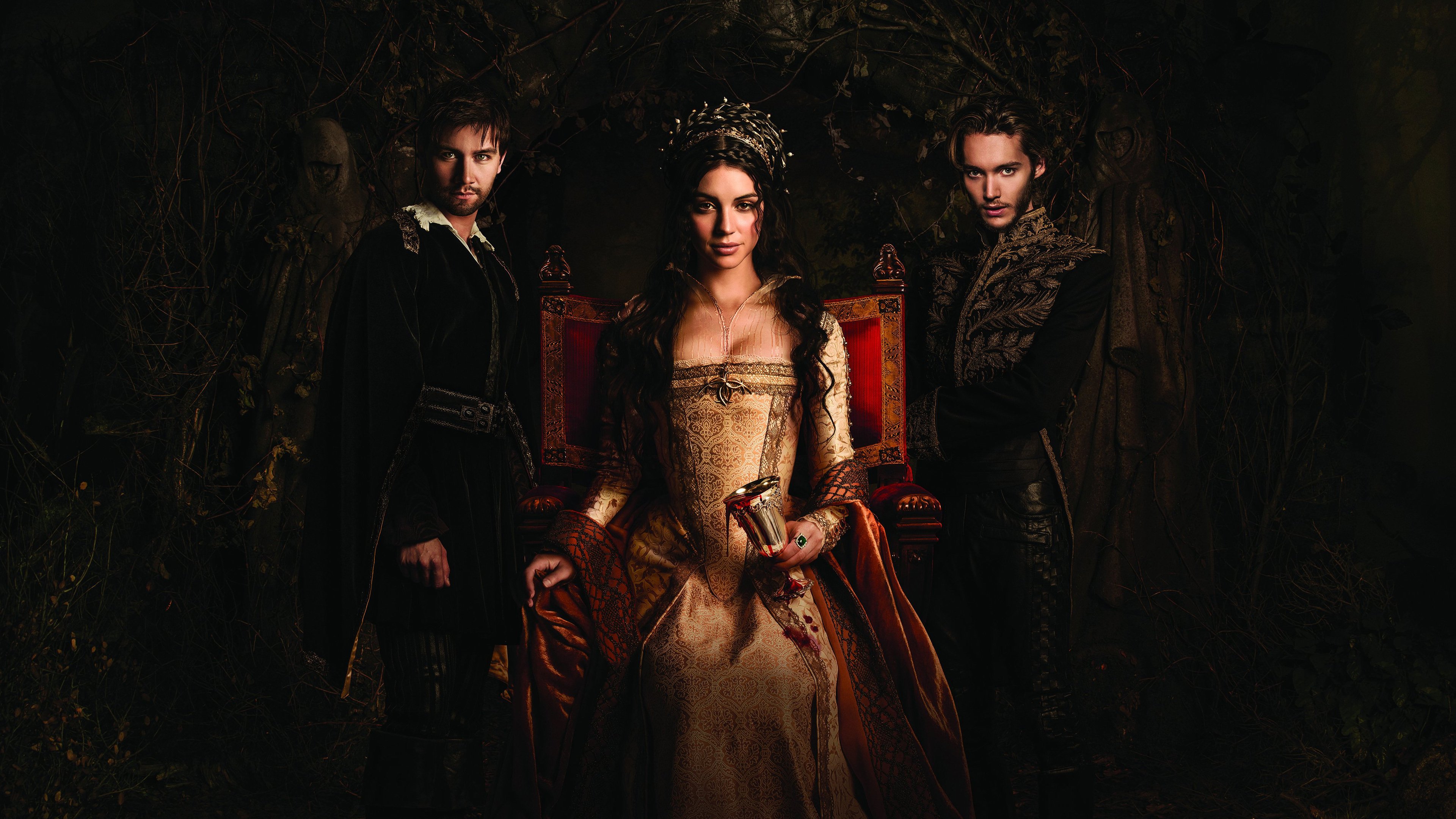 Adelaide Kane HD Wallpaper and Background