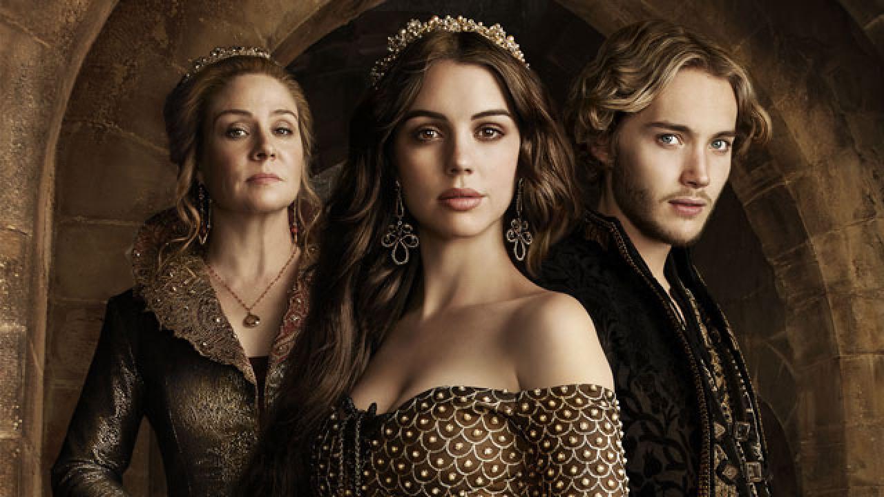 Reign' Season 2: Adelaide Kane on Sexier Storylines, Baby Mama Drama and More!