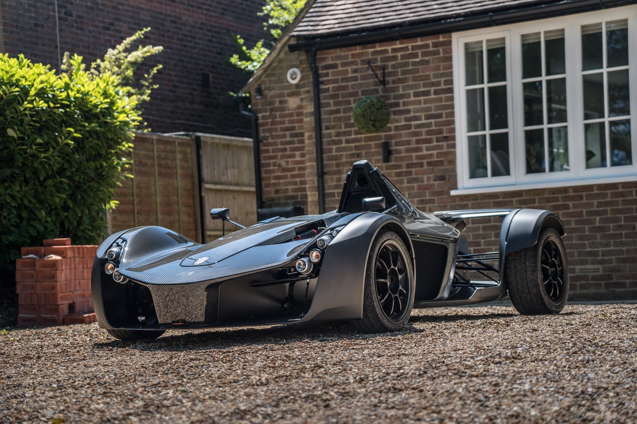 BAC MONO CARBON FIBRE BODY