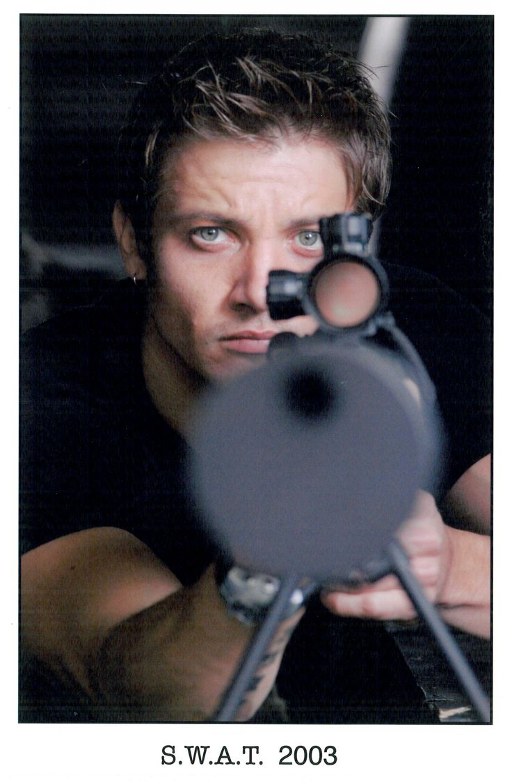 Jeremy Renner as Brian Gamble. Jeremy renner, Renner, Jeremy