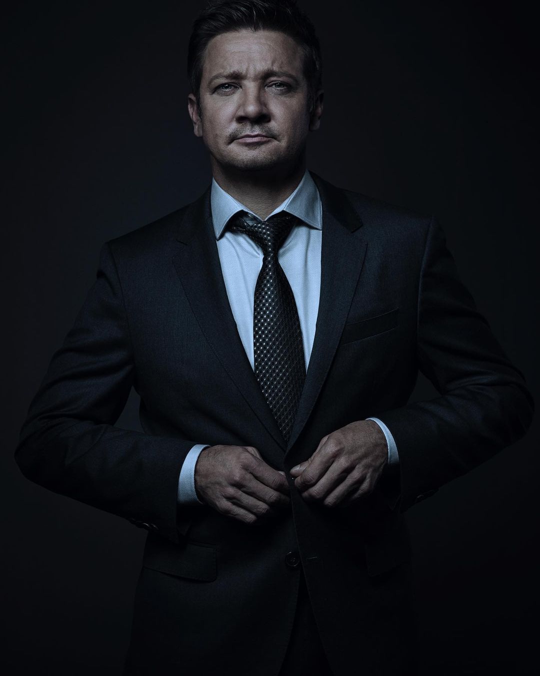 Jeremy Renner: Movies, Age, Photo, Family, Wife, Height, Birthday, Biography, Facts, Filmography, Upcoming Movies, TV, OTT, Social Media, Facebook, Instagram, Twitter, WhatsApp, Google YouTube & More Celpox