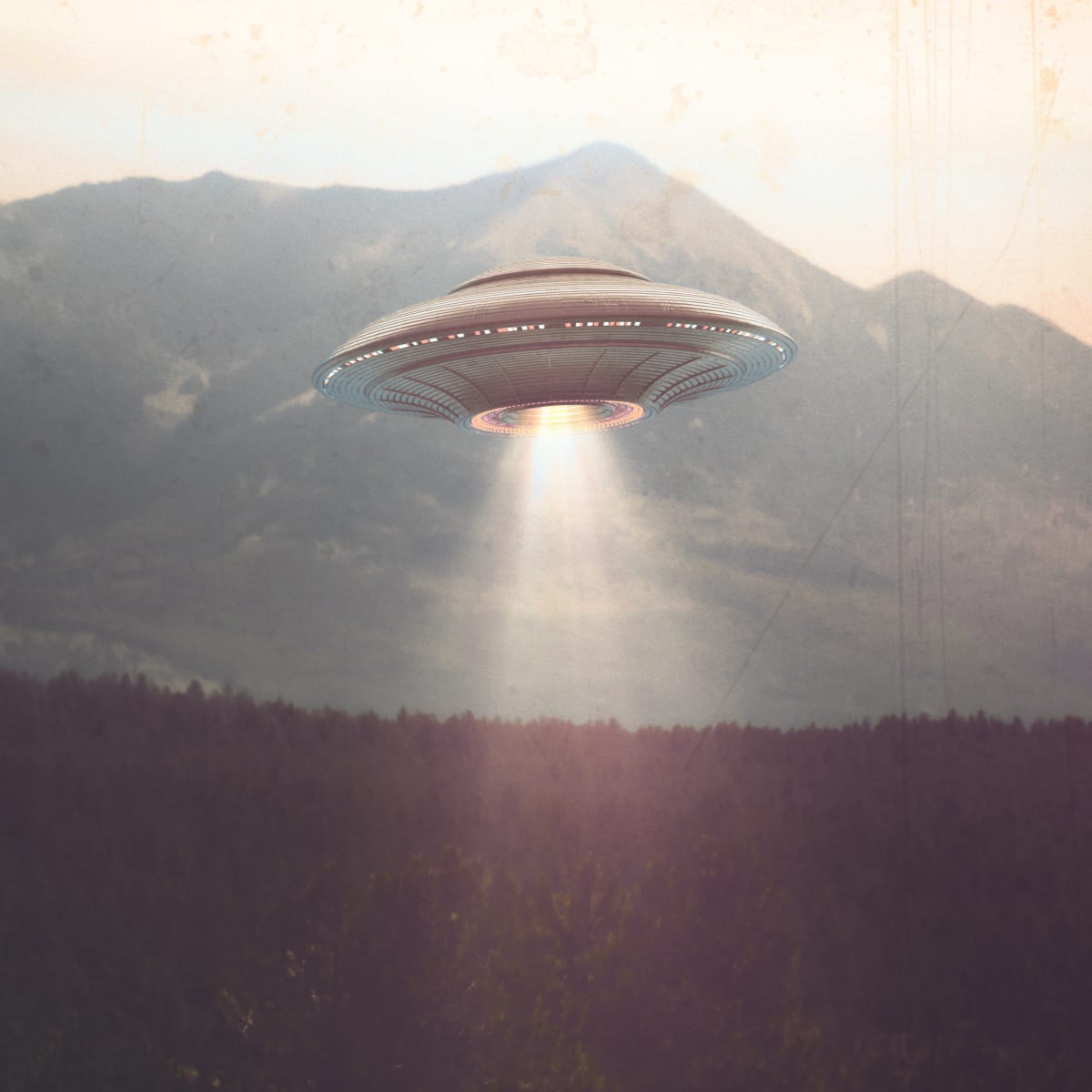 Reporting UFO Sightings to the U.S. Navy Just Got Easier