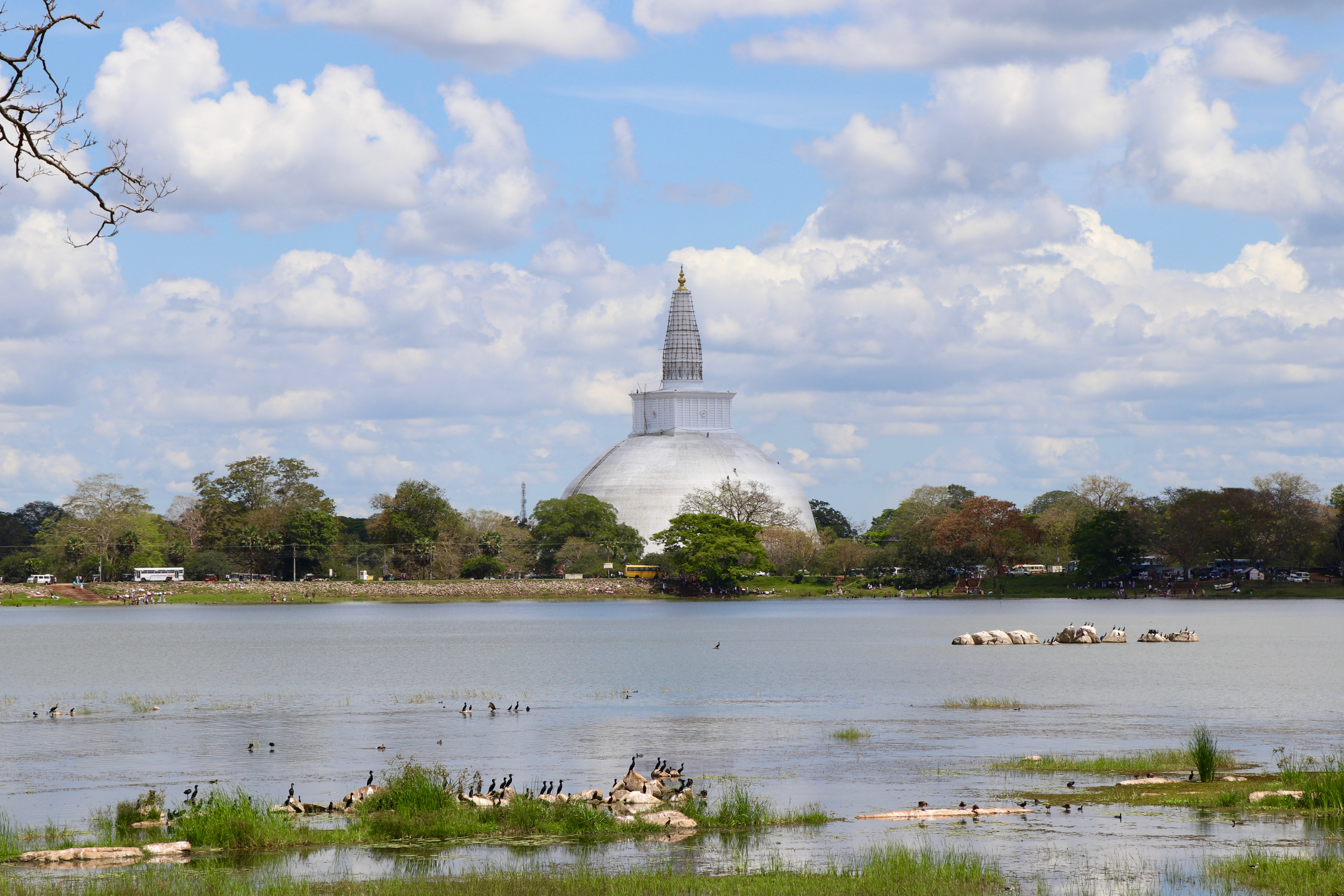 How NOT to visit Anuradhapura