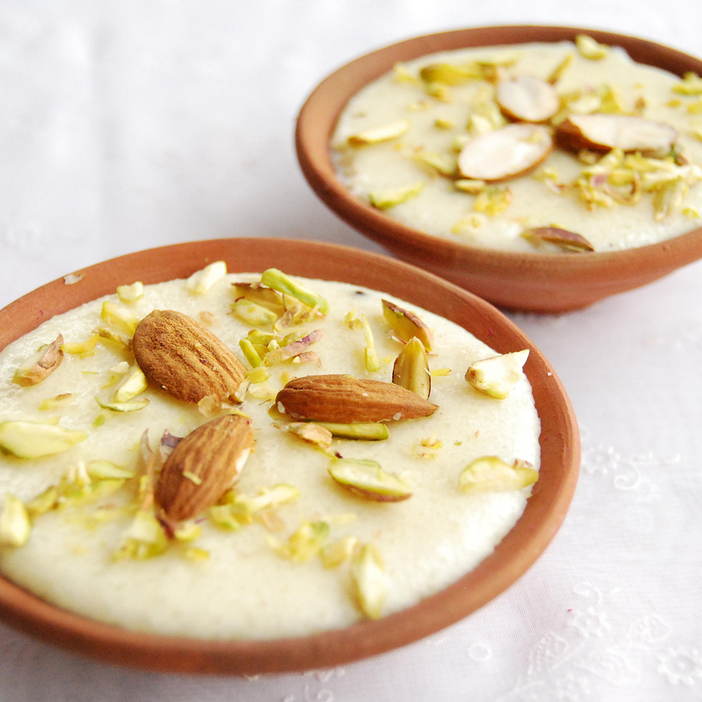 Navratri Kheer Recipe: नवरात्रि में बनाएं पनीर खीर रेसिपी, सेहत को मिलेंगे  कई फायदेमंद | navratri special paneer kheer recipe benefits in hindi |  OnlyMyHealth