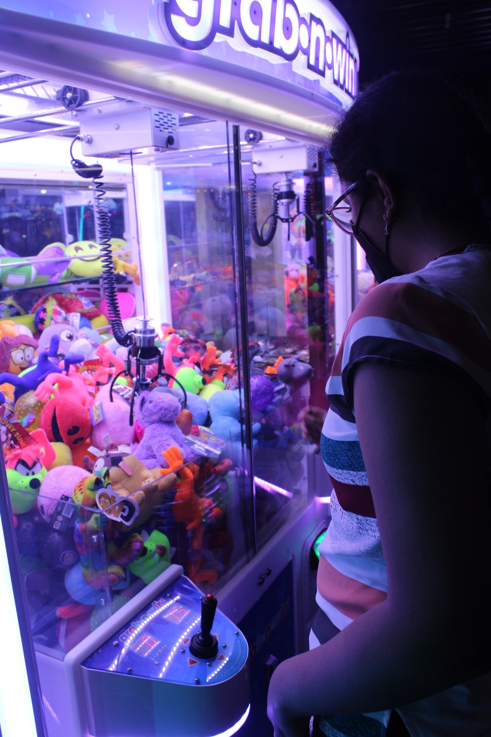 Claw Machine Picture. Download Free Image