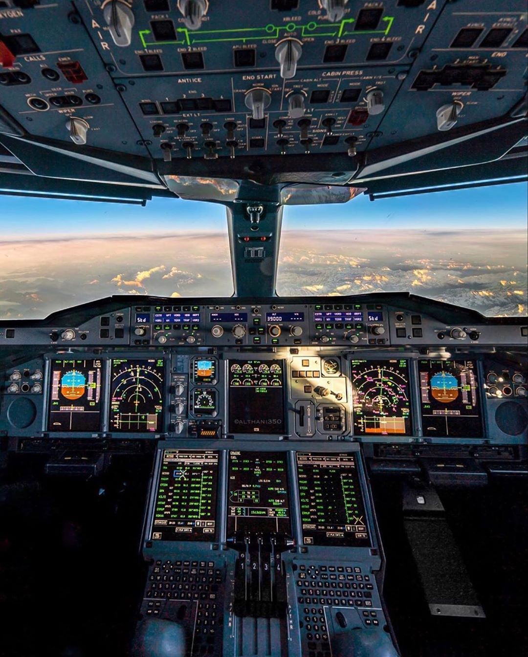 Vikram Kumar (336k) on Instagram: “Looking at the picture can you guess the Destination? Photogr. Airplane wallpaper, Airbus a380 cockpit, Cockpit