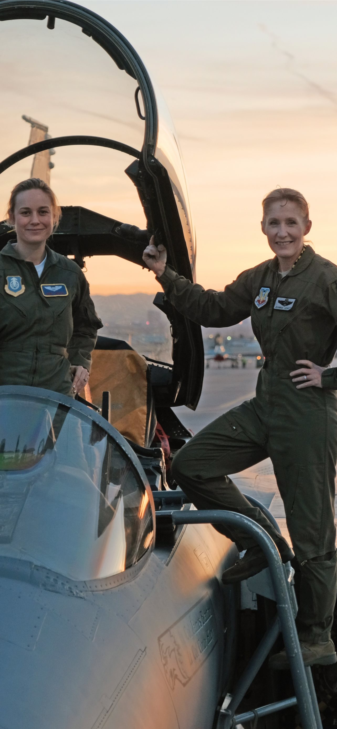 Captain Marvel Brie Larson 4K 6K Movies iPhone Wallpaper Free Download