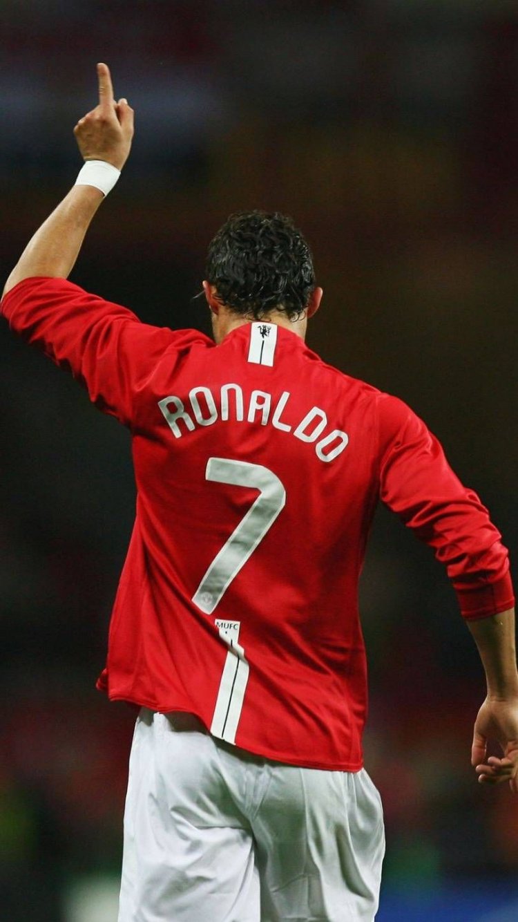 Free download Cristiano Ronaldo Manchester United Football Club wallpaper [815x1449] for your Desktop, Mobile & Tablet. Explore Cristiano Ronaldo Manchester United Wallpaper. Cristiano Ronaldo Wallpaper, Cristiano Ronaldo Background, Cristiano
