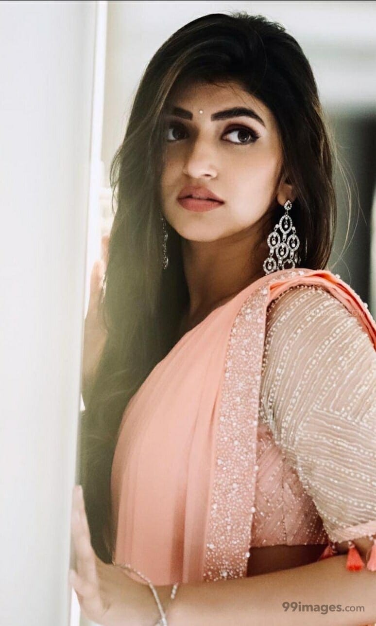 Sree Leela HD Wallpaper (Desktop Background / Android / iPhone) (1080p, 4k) (774x1287)