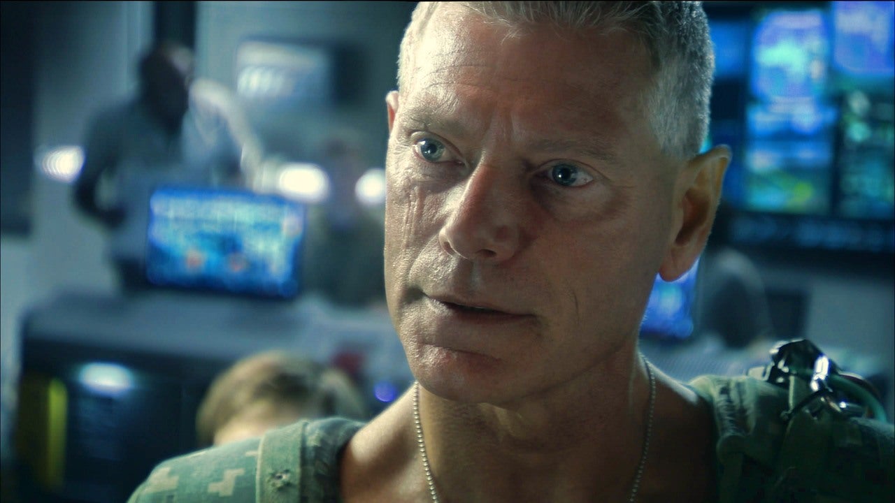 Avatar 2: Stephen Lang Talks Underwater Performance Capture, Playing the Villain