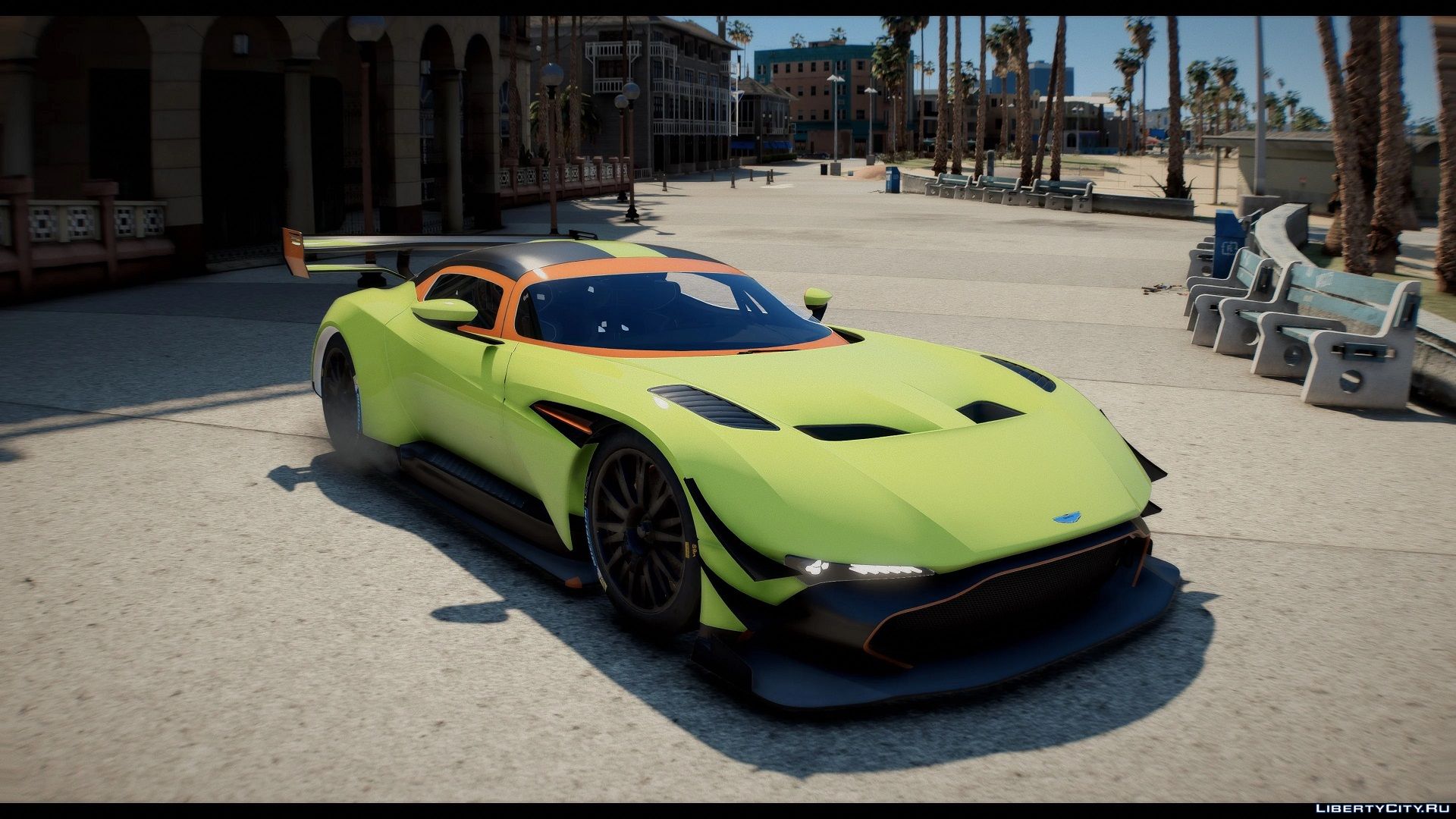 Aston Martin Vulcan Amr Pro