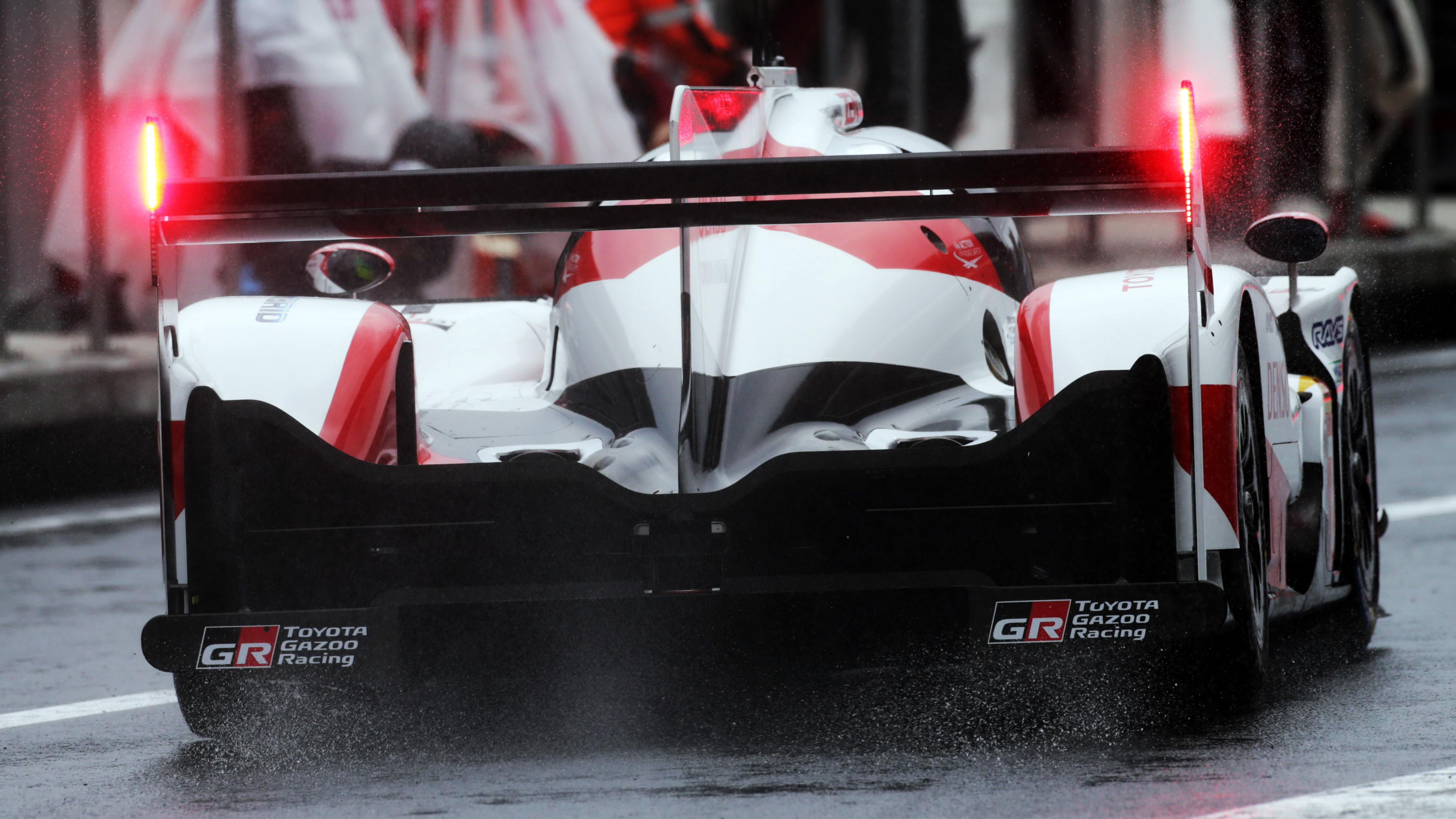 Toyota TS050 Hybrid 4K Wallpaper. HD Car Wallpaper