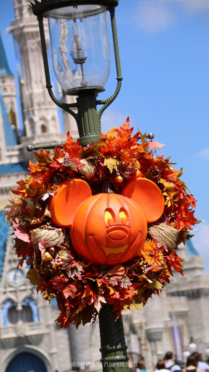 Disney Halloween Pumpkins Phone Wallpaper