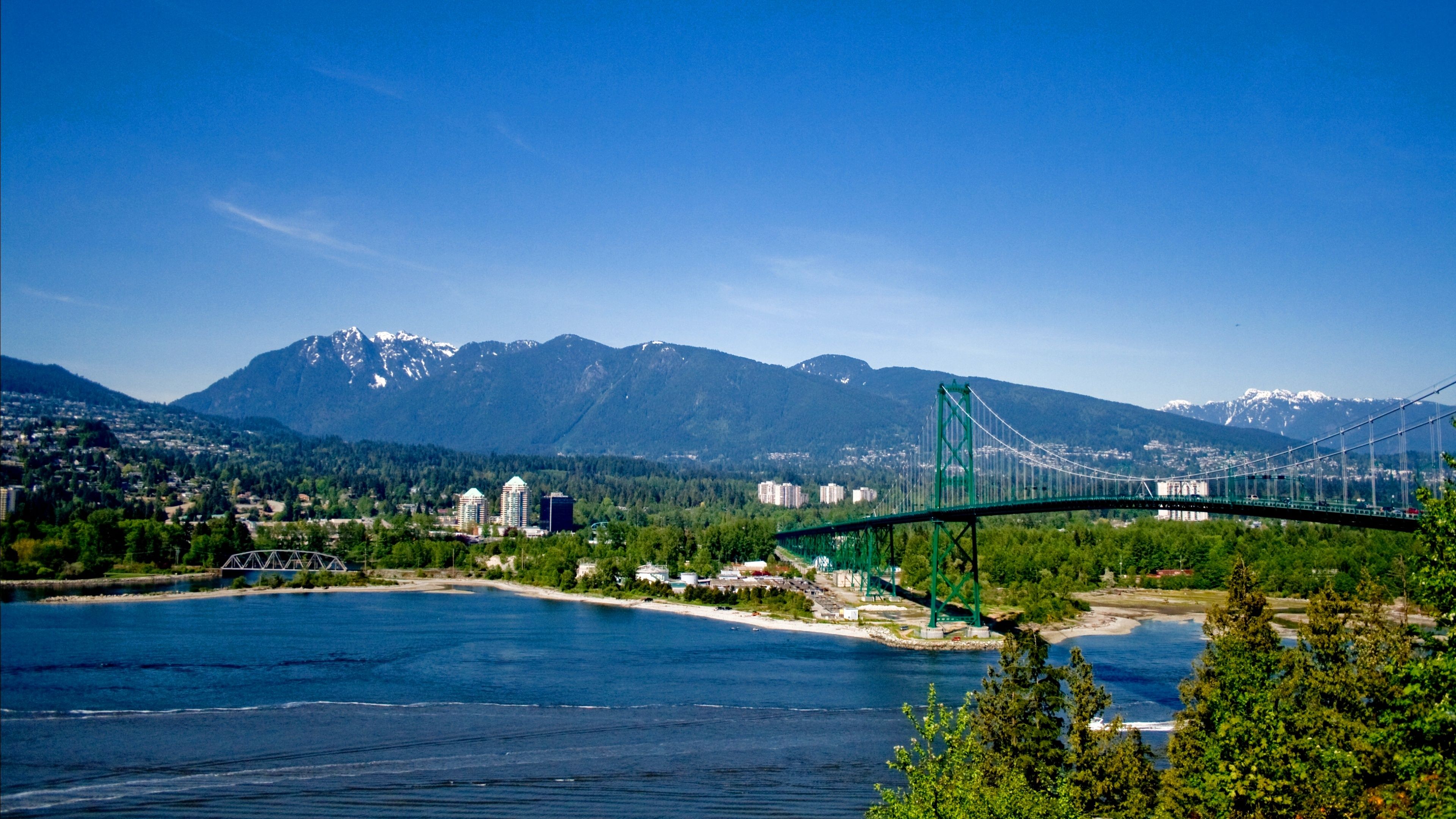 North Shore Wallpaper