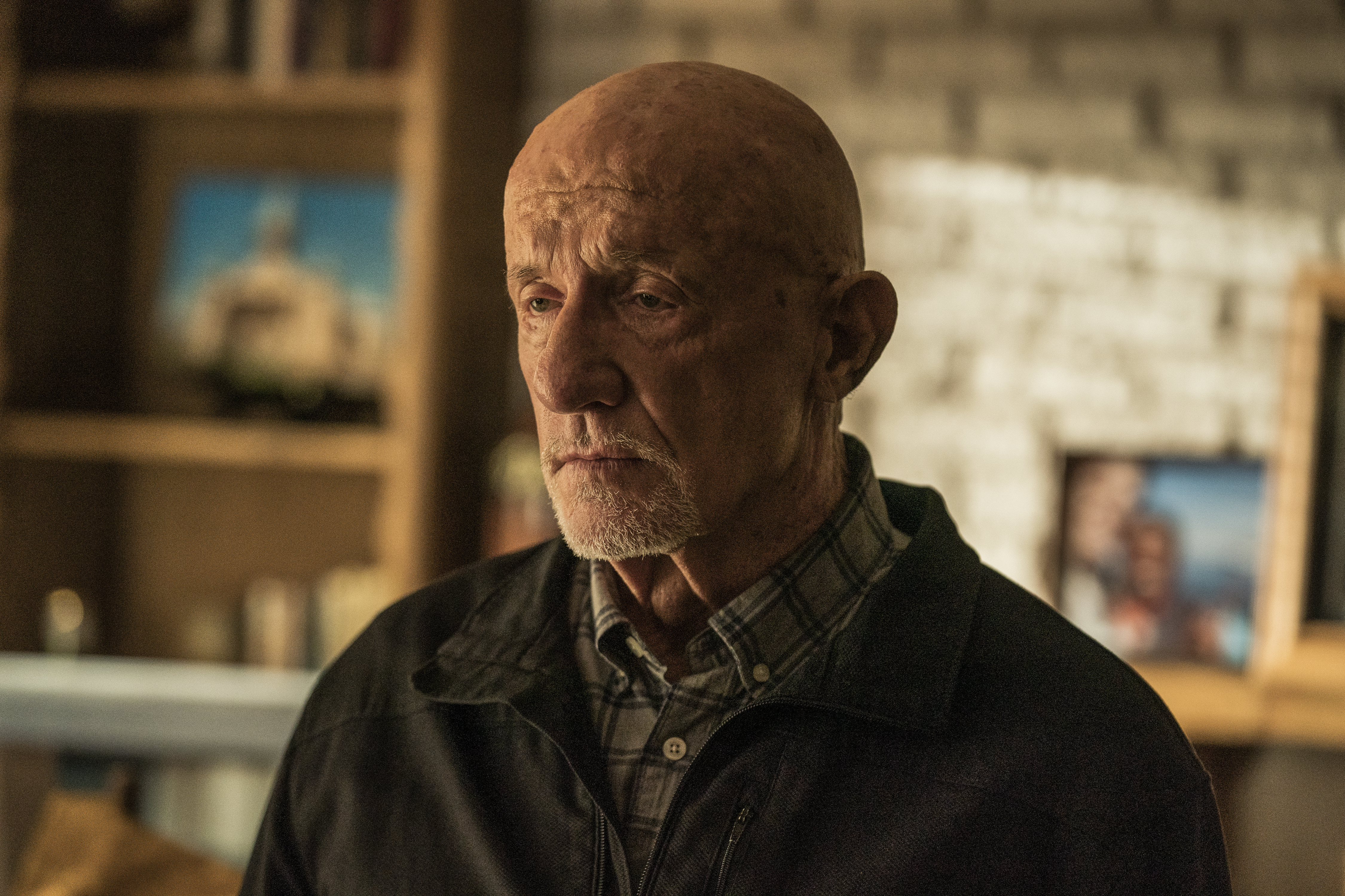 Mike Ehrmantraut HD Wallpaper and Background