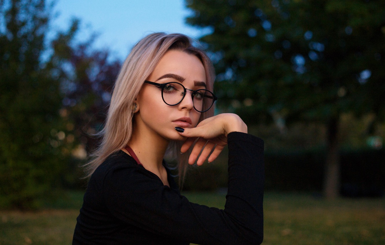 Wallpaper girl, blue, glasses image for desktop, section девушки