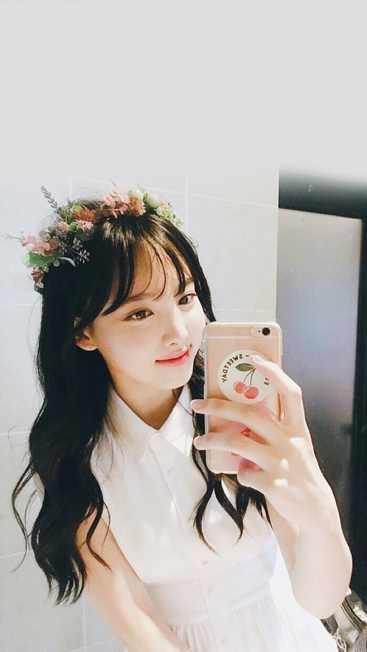TWICE Nayeon iphone Wallpaper & LockScreen