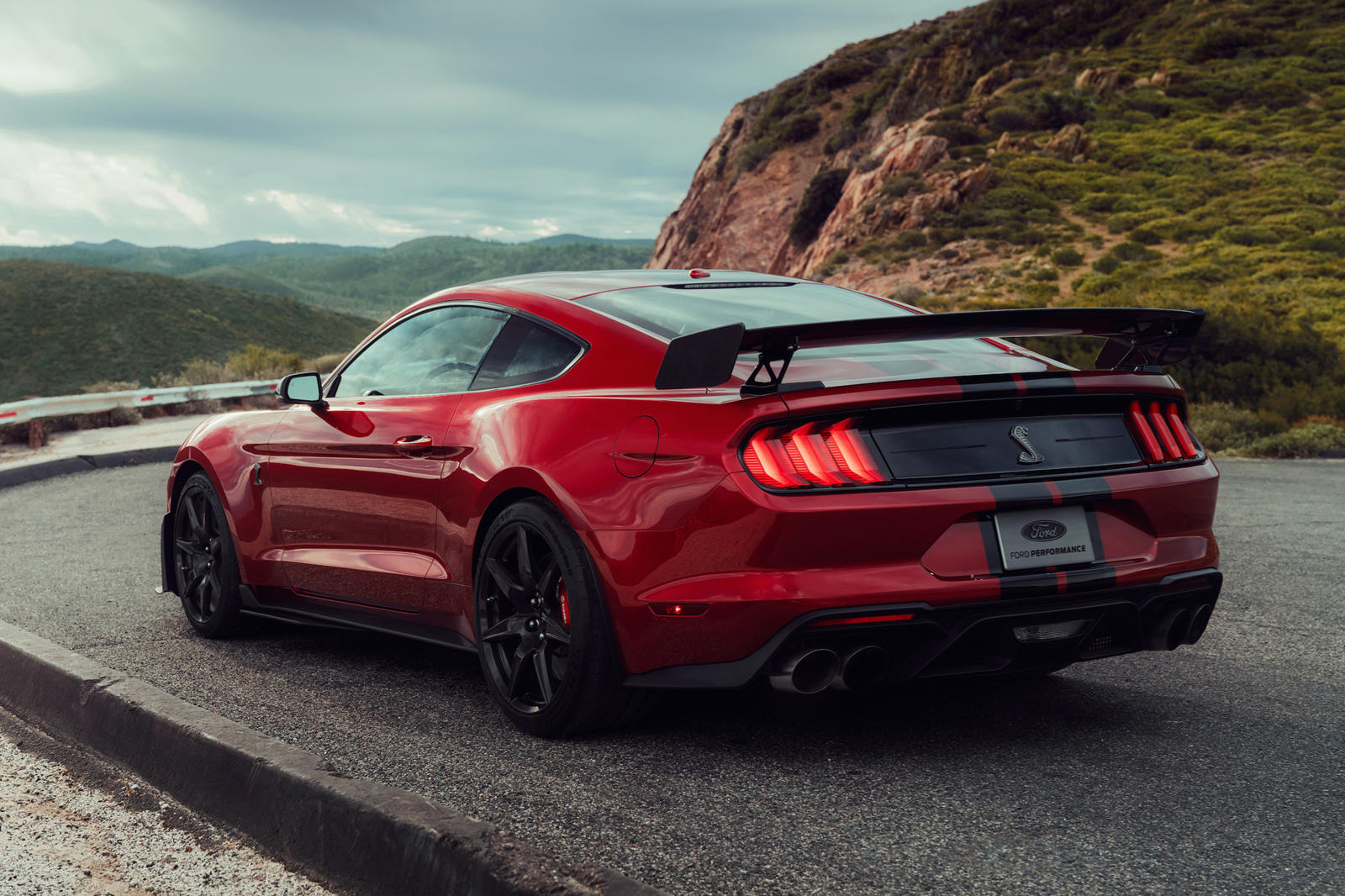 Ford Mustang Shelby GT500 Exterior Photo